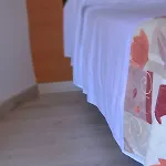Hotel Alone 3*