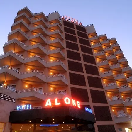 Alone Hotell 3*