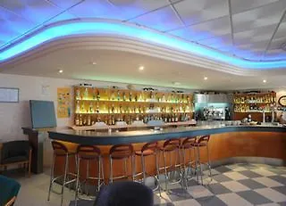 Hotell Alone