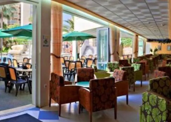 Alone 3* Cala de Finestrat