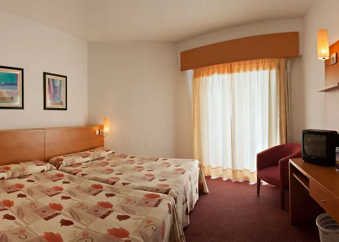 Alone Hotel 3*