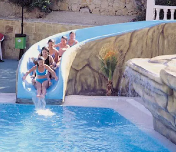 Alone 3* Cala de Finestrat