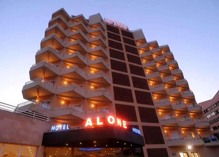 Alone Hotel 3*